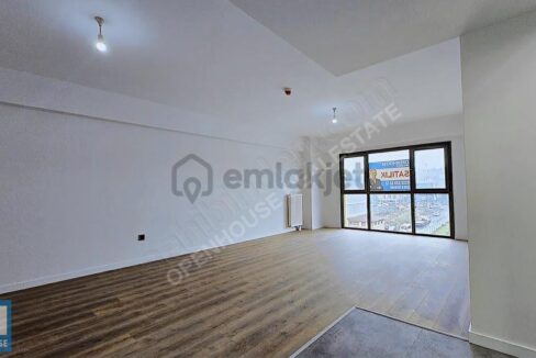 Flat 24'te Ebeveyn Banyolu, Kapalı Mutfaklı 2+1 Satılık Daire