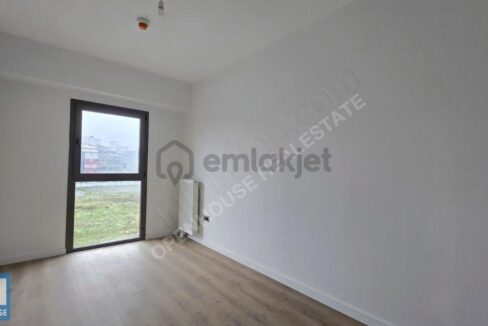 Flat 24'te Ebeveyn Banyolu, Kapalı Mutfaklı 2+1 Satılık Daire
