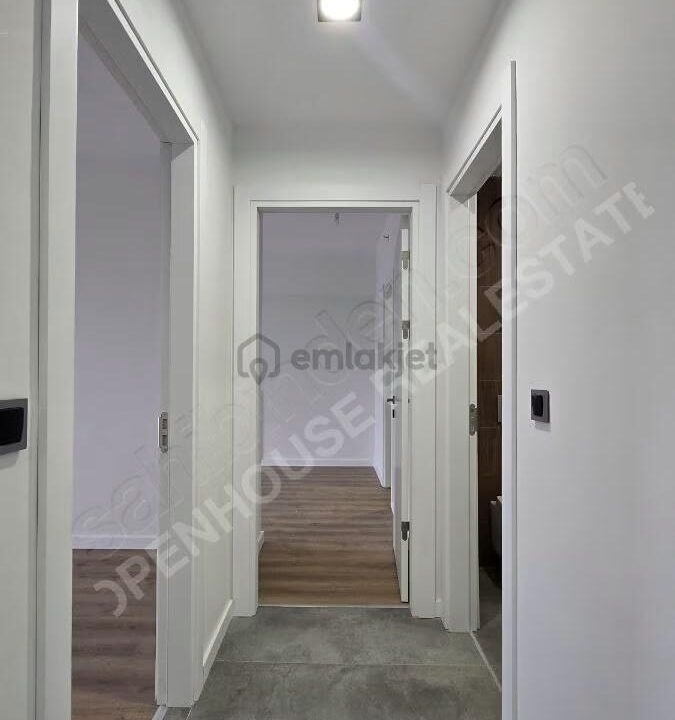 Flat 24'te Ebeveyn Banyolu, Kapalı Mutfaklı 2+1 Satılık Daire