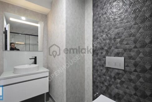 Flat 24'te Ebeveyn Banyolu, Kapalı Mutfaklı 2+1 Satılık Daire