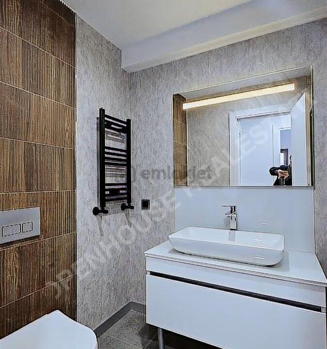 Flat 24'te Ebeveyn Banyolu, Kapalı Mutfaklı 2+1 Satılık Daire