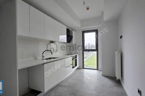 Flat 24'te Ebeveyn Banyolu, Kapalı Mutfaklı 2+1 Satılık Daire