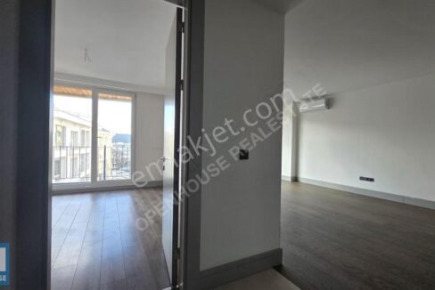 Göktürk Gökada Premium Suites'de Geniş Keyifli 1+1 Satılık Daire