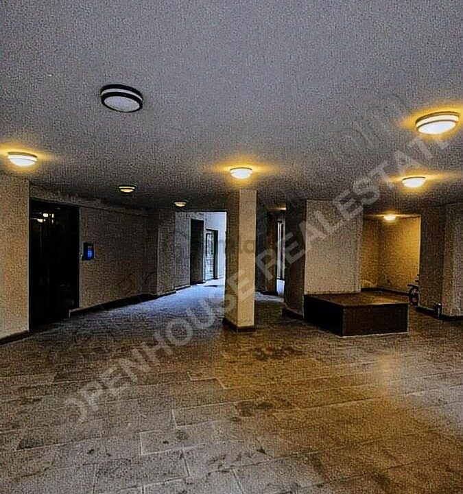 Göktürk İz Evler Sitesi'nde Ara Kat Çift Cephe 2+1 Satılık Daire