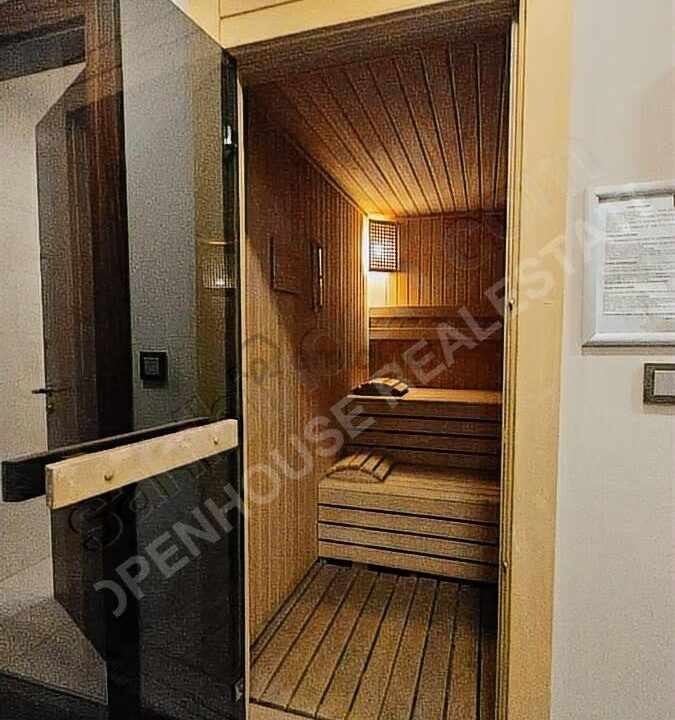 Göktürk İz Evler Sitesi'nde Ara Kat Çift Cephe 2+1 Satılık Daire