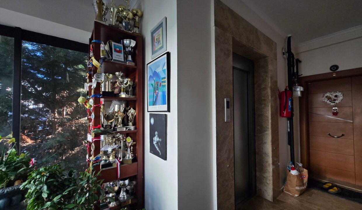 Göktürk Korukent Sitesinde Katta Tek Daire Lüks 4+1 Satılık Kat