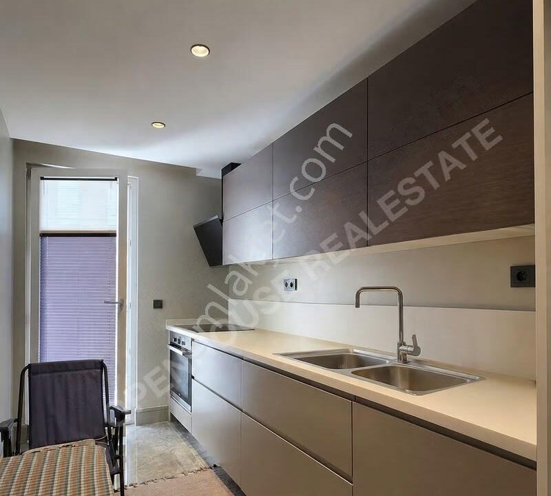 Openhouse'dan Göktürk Neva Suites'de Satılık 2+1 Ara Kat Daire