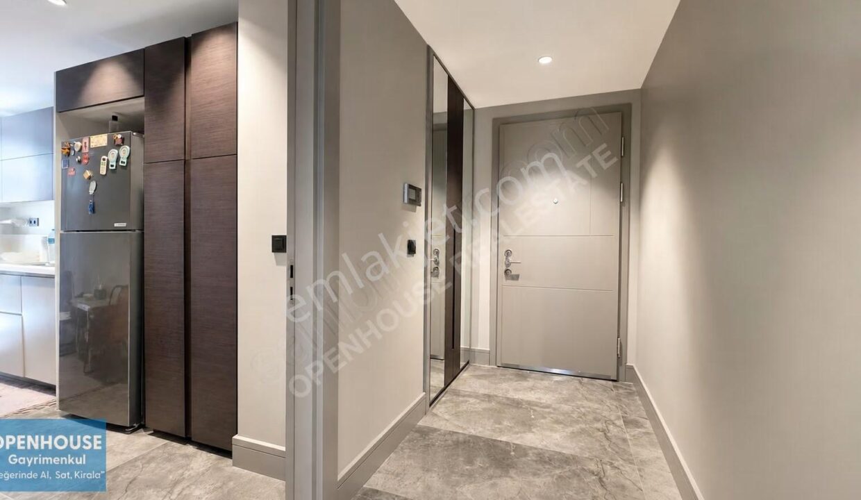 Openhouse'dan Göktürk Neva Suites'de Satılık 2+1 Ara Kat Daire