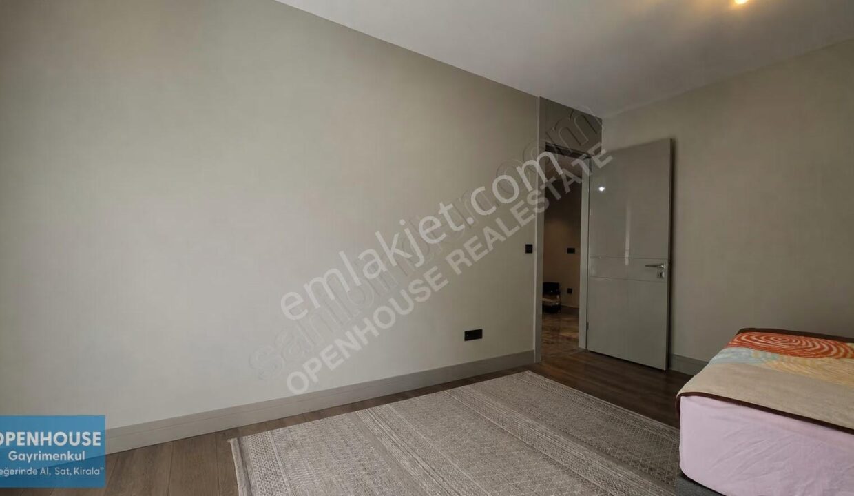 Openhouse'dan Göktürk Neva Suites'de Satılık 2+1 Ara Kat Daire
