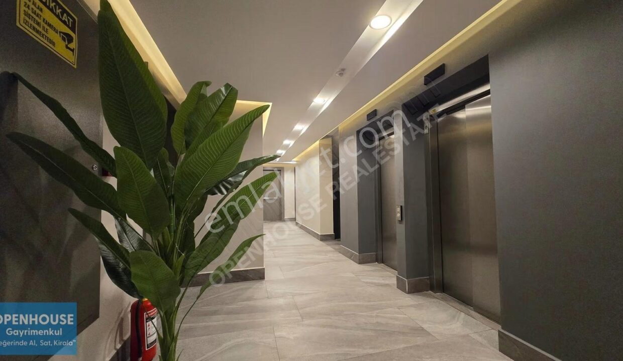 Openhouse'dan Göktürk Neva Suites'de Satılık 2+1 Ara Kat Daire
