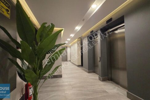 Openhouse'dan Göktürk Neva Suites'de Satılık 2+1 Ara Kat Daire