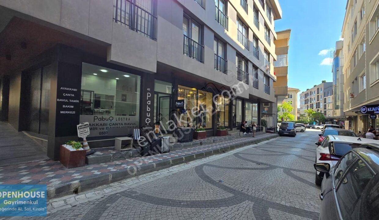 Openhouse'dan Göktürk Neva Suites'de Satılık 2+1 Ara Kat Daire